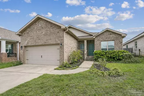 3588 Whitetail Ln, Pensacola, FL 32526