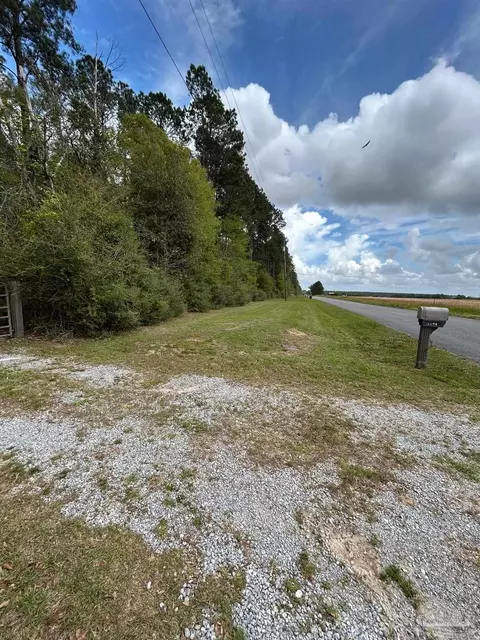 2346 New York St, Jay, FL 32565 photo 7