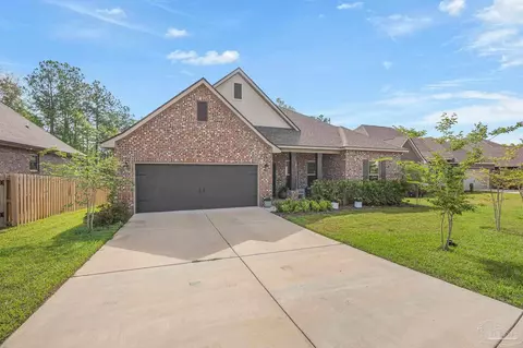 Exterior - 3038 Mountain Laurel Tr, Cantonment, FL 32533 photo 3 of 8
