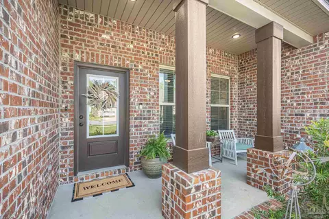Exterior - 3038 Mountain Laurel Tr, Cantonment, FL 32533 photo 4 of 8