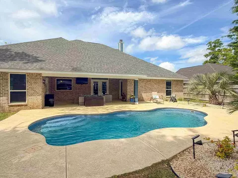 Exterior - 5527 Dunridge Dr, Pace, FL 32571 photo 10 of 12