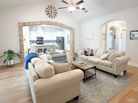 Living - 5527 Dunridge Dr, Pace, FL 32571 photo 2 of 4