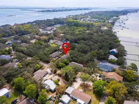 5730 Coronada Blvd, Pensacola, FL 32507
