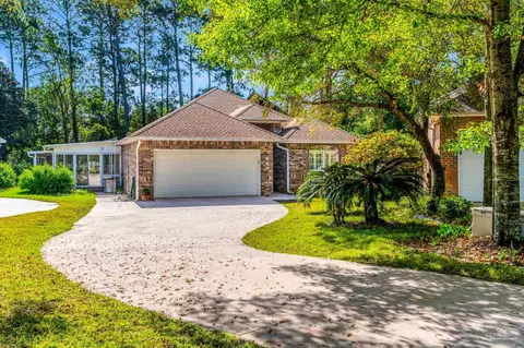 9679 Grallatorial Cir, Pensacola, FL 32507