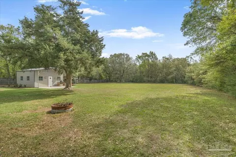 Exterior - 5946 Greenfield St, Pace, FL 32571 photo 4 of 5