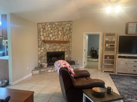 Living - 5154 Seneca Trl, Milton, FL 32583 photo 4 of 4