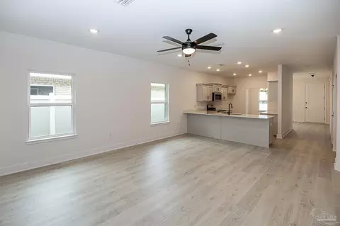 Living - 5991 Willow Mist Ct, Pace, FL 32571 photo 3 of 3