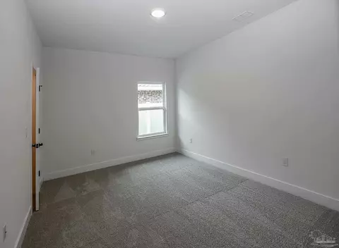 Bedroom - 5991 Willow Mist Ct, Pace, FL 32571 photo 6 of 6