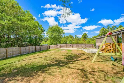 Exterior - 2997 N 34th Ave, Milton, FL 32583 photo 4 of 8
