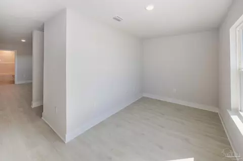 Bedroom - 5987 Willow Mist Ct, Pace, FL 32571 photo 2 of 10
