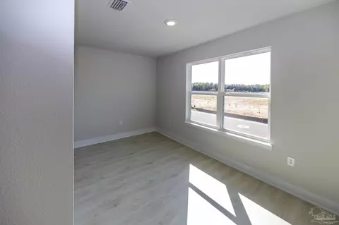 Bedroom - 5987 Willow Mist Ct, Pace, FL 32571 photo 1 of 10