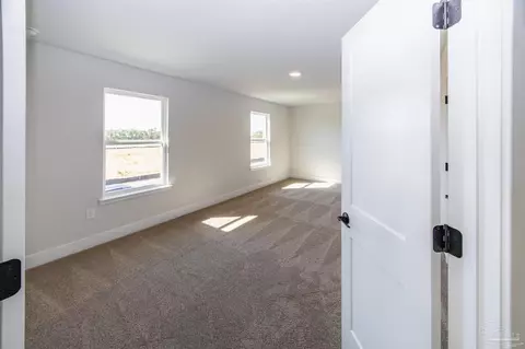 Bedroom - 5987 Willow Mist Ct, Pace, FL 32571 photo 3 of 10