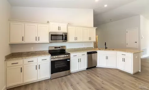 Kitchen - 5975 Willow Mist Ct, Pace, FL 32571 photo 2 of 2