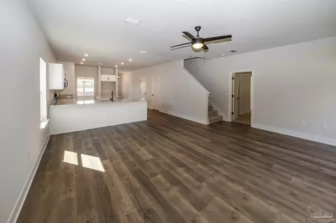 Living - 5971 Willow Mist Ct, Pace, FL 32571 photo 2 of 3