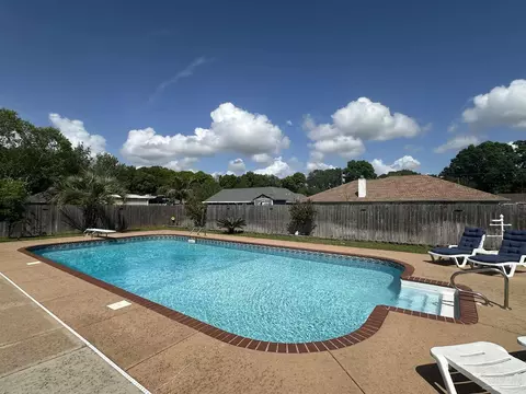 Exterior - 4806 Oscar Ln, Pace, FL 32571 photo 4 of 15