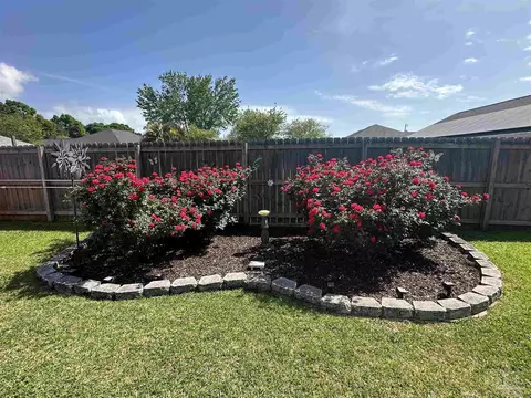 Exterior - 4806 Oscar Ln, Pace, FL 32571 photo 12 of 15