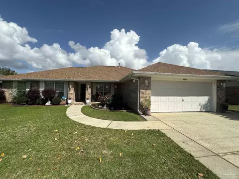 4806 Oscar Ln, Pace, FL 32571