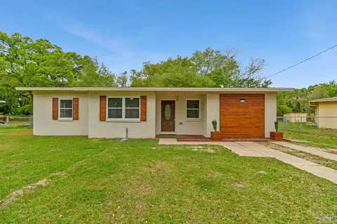 919 Crystal Springs Ave, Pensacola, FL 32505