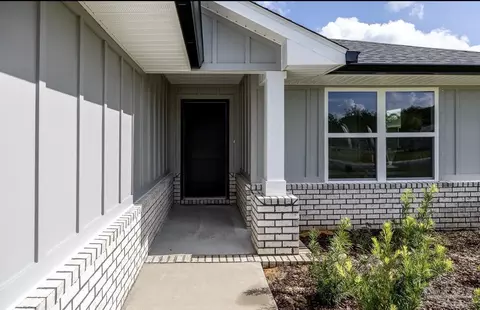 5207 Zenith Ln, Milton, FL 32583 photo 3