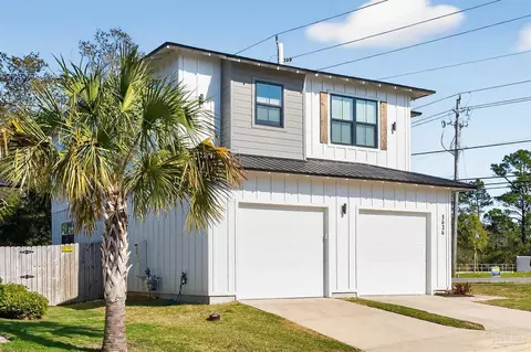 5626 Pelican Pl, Pensacola, FL 32507