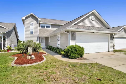1110 Lionsgate Ln, Gulf Breeze, FL 32563
