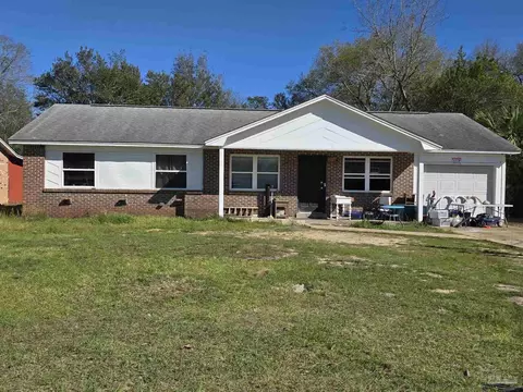 5706 Graymont Ln, Pensacola, FL 32526