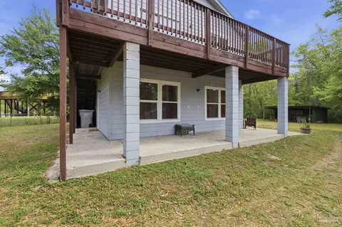 Exterior - 4032 Mae Ln, Milton, FL 32583 photo 6 of 12