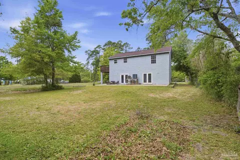 Exterior - 4032 Mae Ln, Milton, FL 32583 photo 8 of 12