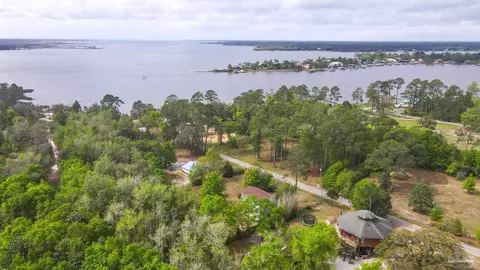 View/Area - 4032 Mae Ln, Milton, FL 32583 photo 1 of 9
