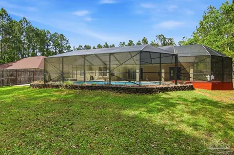 Exterior - 7535 Corral Rd, Milton, FL 32583 photo 11 of 14