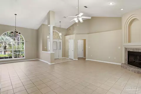Living - 7535 Corral Rd, Milton, FL 32583 photo 4 of 6