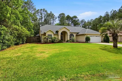 Exterior - 7535 Corral Rd, Milton, FL 32583 photo 6 of 14