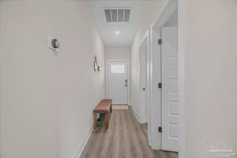 Entry Way - 3003 N 33rd Ave, Milton, FL 32583 photo 1 of 2
