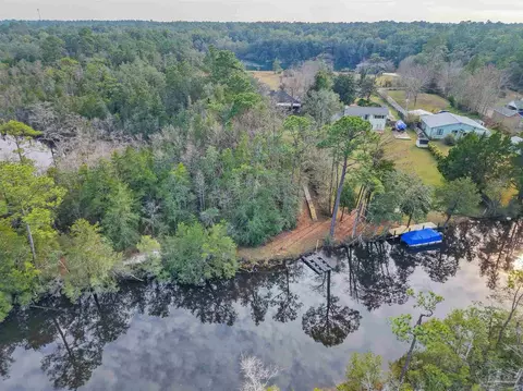 View/Area - 4621 Riley Rd, Milton, FL 32583 photo 6 of 7