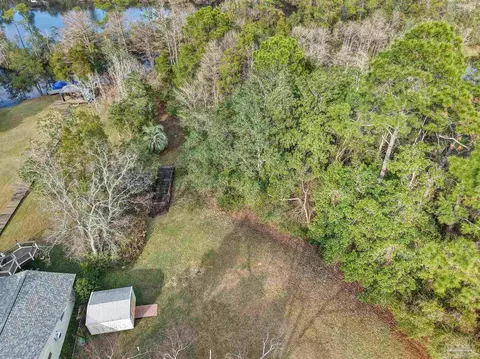 View/Area - 4621 Riley Rd, Milton, FL 32583 photo 7 of 7