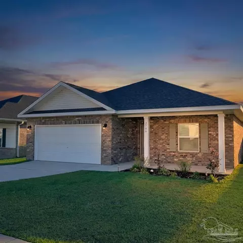 2704 Avalon St, Cantonment, FL 32533