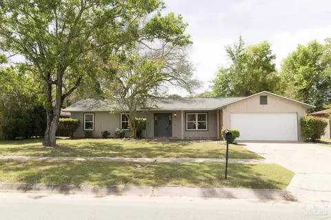 6945 Falcon Dr, Pensacola, FL 32526