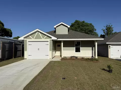 5208 Statler Ave, Pensacola, FL 32507