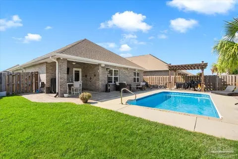 Exterior - 5324 Red Shoulder Rd, Pace, FL 32571 photo 8 of 16
