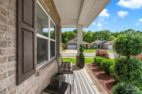 Exterior - 5324 Red Shoulder Rd, Pace, FL 32571 photo 5 of 16