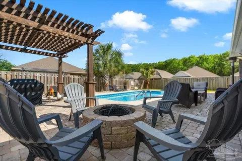 Exterior - 5324 Red Shoulder Rd, Pace, FL 32571 photo 13 of 16