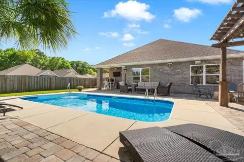 Exterior - 5324 Red Shoulder Rd, Pace, FL 32571 photo 10 of 16