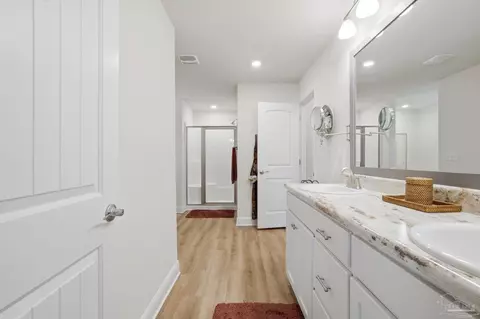 Entry Way - 6022 Willsey Trl, Crestview, FL 32539 photo 4 of 4