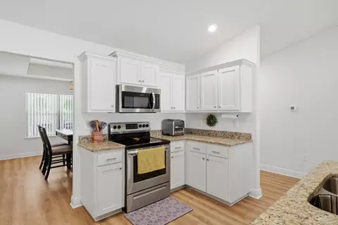 Kitchen - 6022 Willsey Trl, Crestview, FL 32539 photo 1 of 4