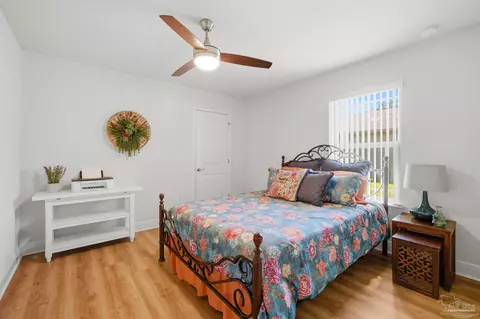 Bedroom - 6022 Willsey Trl, Crestview, FL 32539 photo 1 of 6