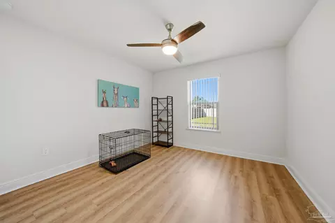 Bedroom - 6022 Willsey Trl, Crestview, FL 32539 photo 3 of 6