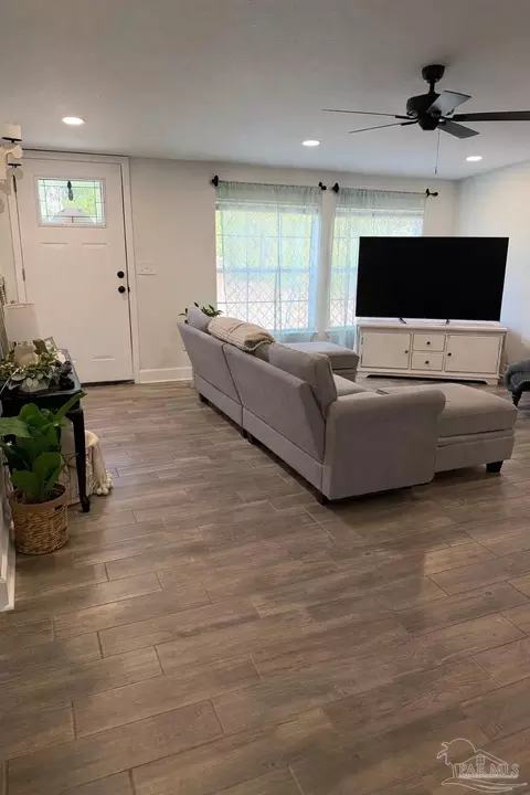 2653 Nelsontown Rd, Jay, FL 32565 photo 3