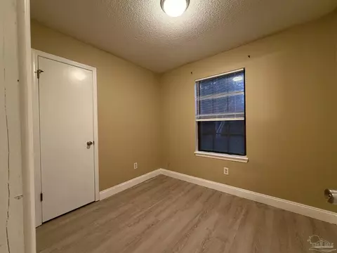 Bedroom - 6635 Wesdon Ct, Milton, FL 32570 photo 3 of 7