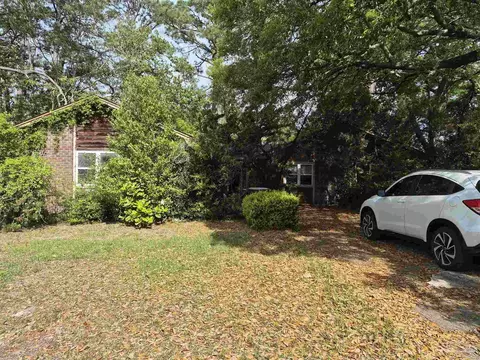 7855 Bay Meadows Dr, Pensacola, FL 32507