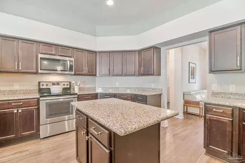 Kitchen - 5738 Mill Stream Way, Pace, FL 32571 photo 1 of 3